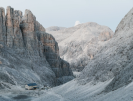 SAXUM, Untitled XVIII, 2021 Martin Schgaguler – Photographs and Thoughts