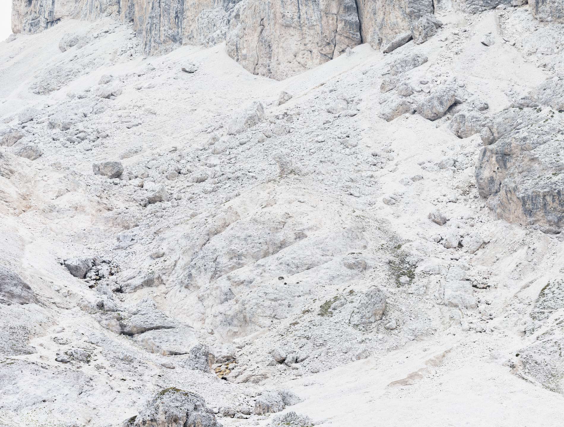Saxum Untitled IX Martin Schgaguler – Photographs and Thoughts