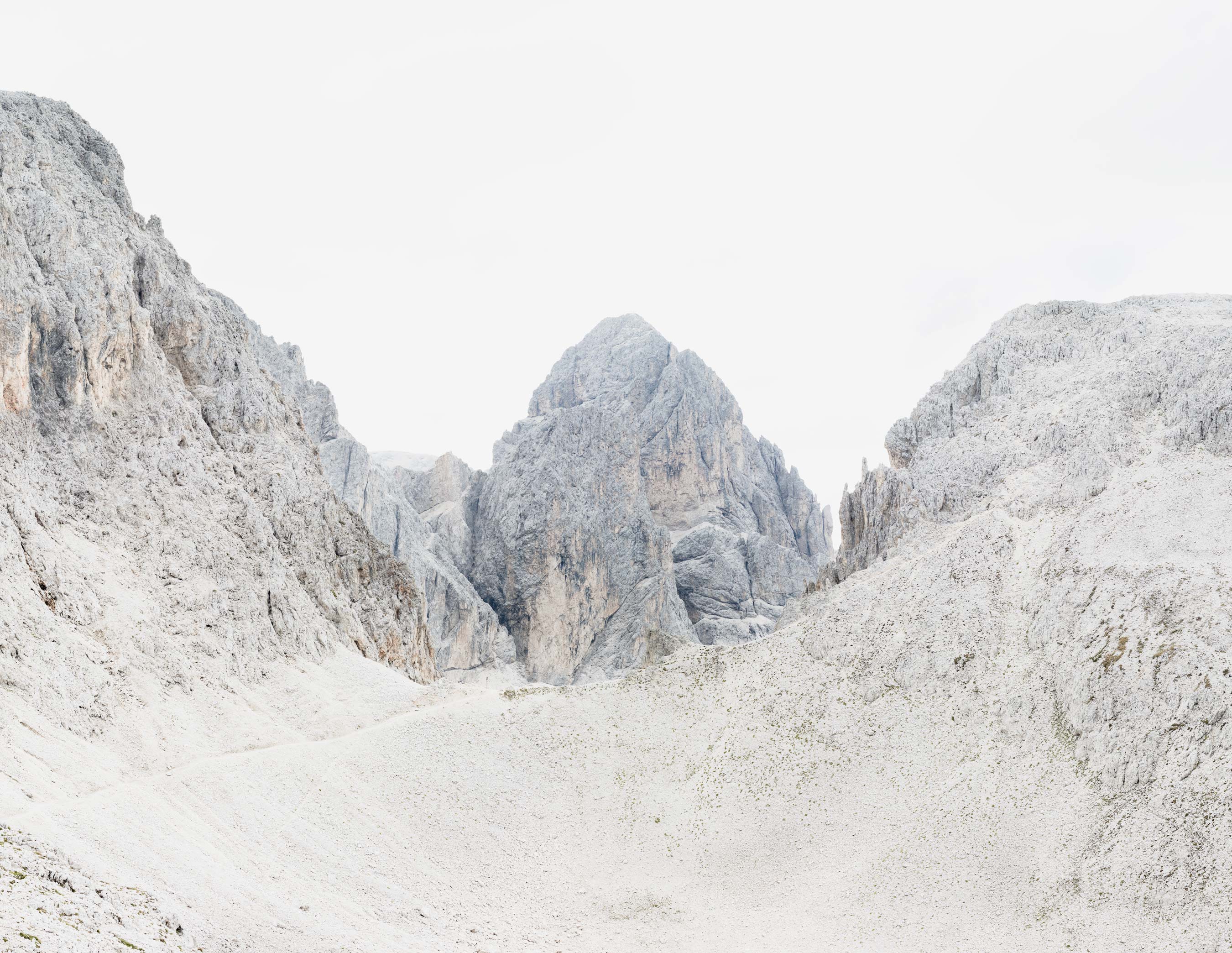 Saxum V - Large Format Photograph by Martin-Schgaguler Martin Schgaguler – Photographs and Thoughts